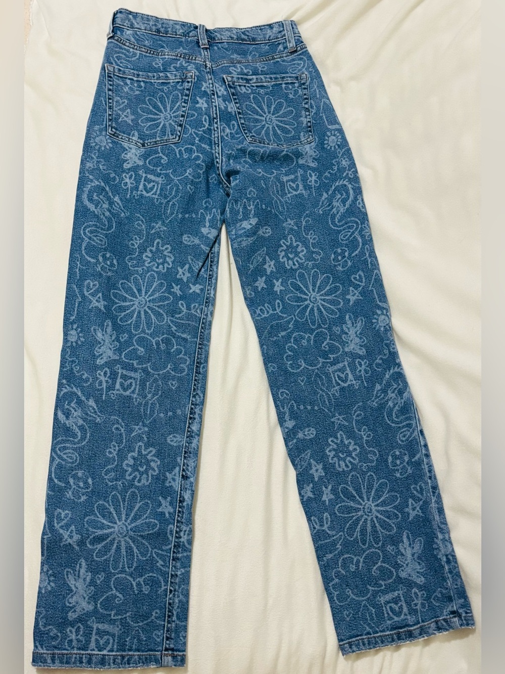 Women’s Doodle Jeans - Picture 3 of 3